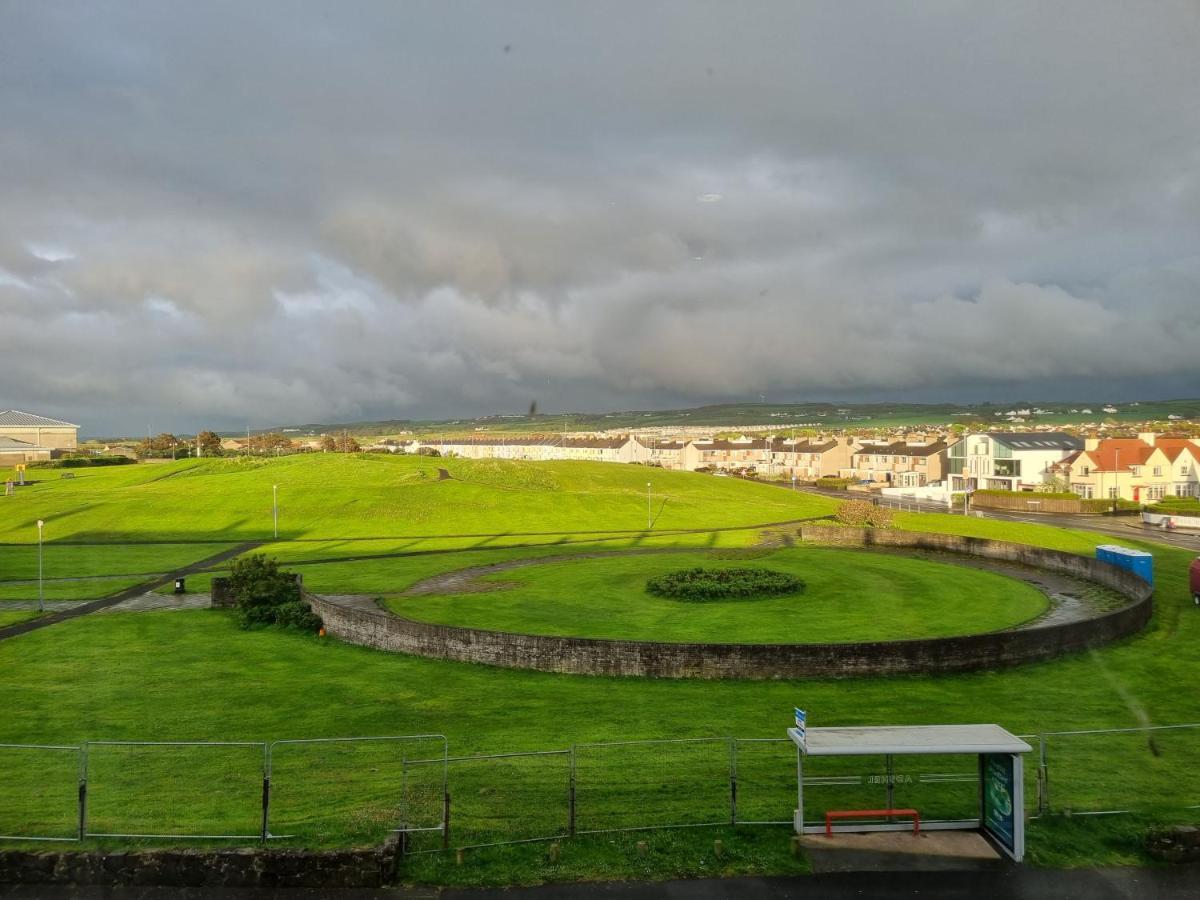 Apartmán 5 Dunluce Park - Portrush By The Sea Exteriér fotografie